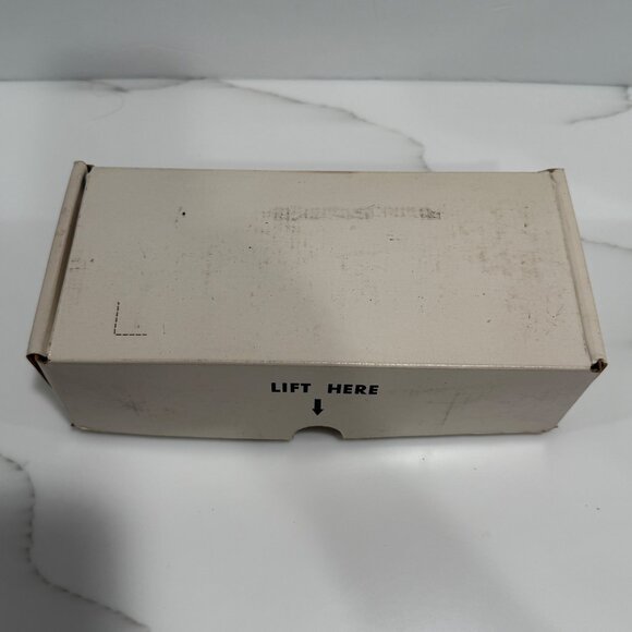 Danbury Mint Rapunzel Porcelain Doll Storybook Red Dress Stand Box 8.5" - Picture 10 of 10